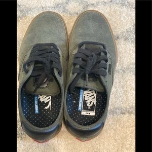 Boys Vans size 7